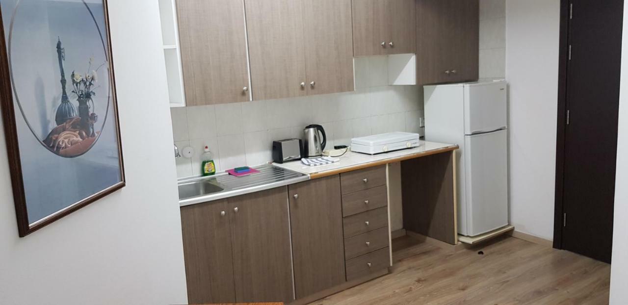 Petalmo City Apartments Larnaca Bagian luar foto