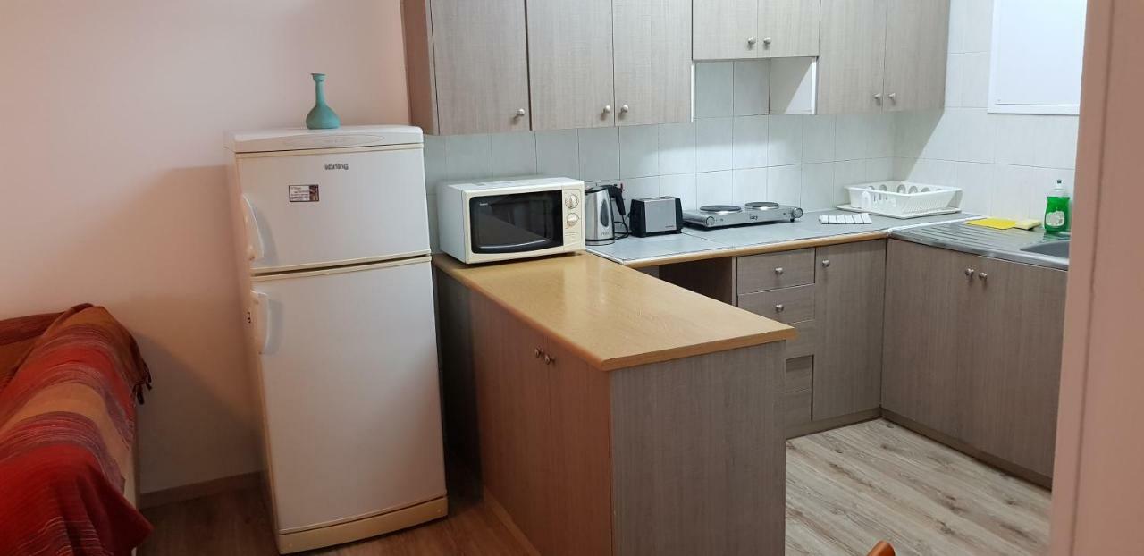 Petalmo City Apartments Larnaca Bagian luar foto